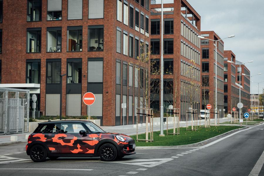  Mini Cooper Design Camo Red by Patrik 2017 года  (фото 3 из 10)
